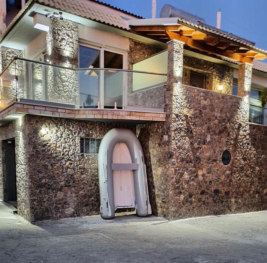 Black Rocks Family, Luxury Seafront Beach Maisonette Agios Gordios  Bagian luar foto