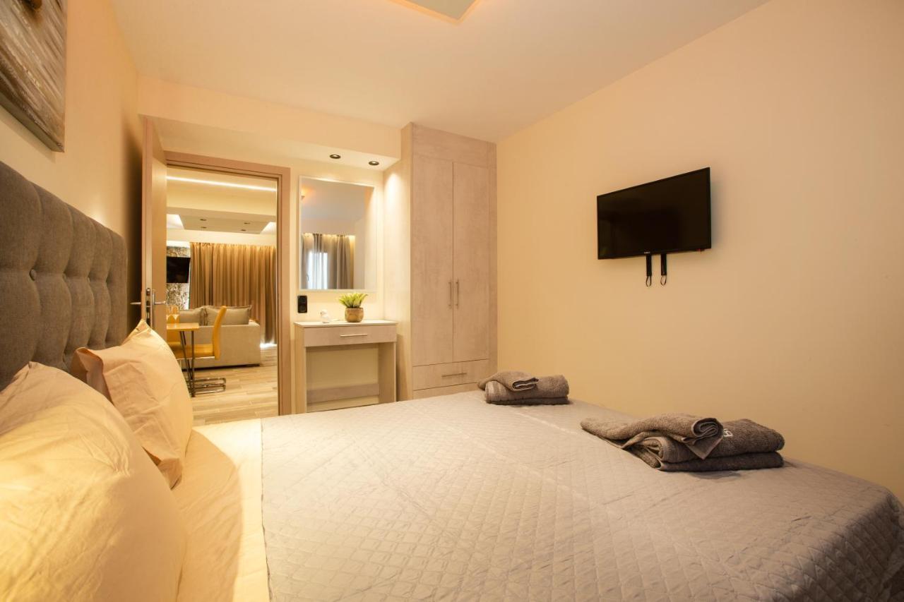 Black Rocks Family, Luxury Seafront Beach Maisonette Agios Gordios  Bagian luar foto